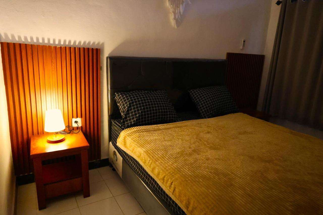 Pondok Dete Guesthouse Sanur Esterno foto