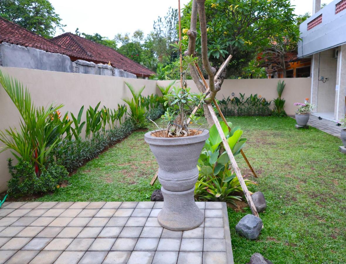 Pondok Dete Guesthouse Sanur Esterno foto