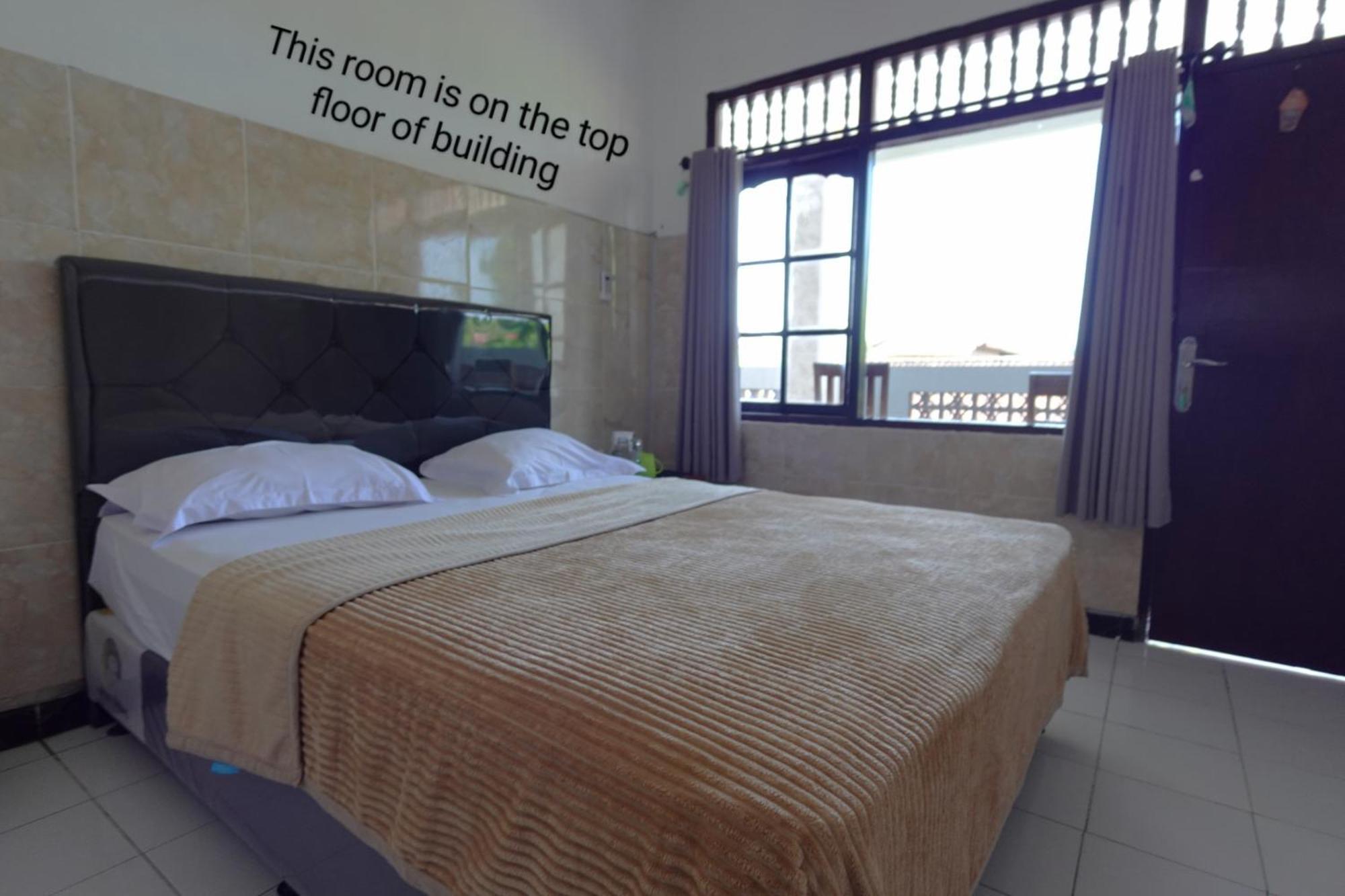 Pondok Dete Guesthouse Sanur Esterno foto