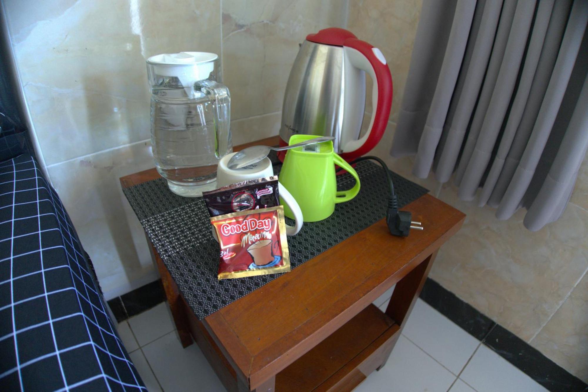 Pondok Dete Guesthouse Sanur Esterno foto